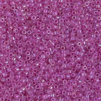 Miyuki delica 11/0 fucsia brillante ab