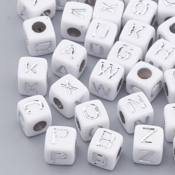 Letra acrílica cubo blanca y plateada 4x4mm