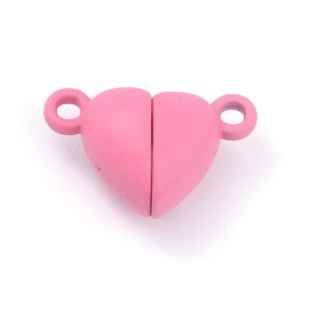 Corazón cierre magnetico rosado 15x9x6mm
