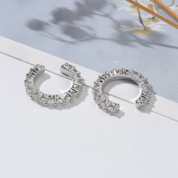 Earcuff micropave zirconias plateado y baño de platino 15x14x2mm