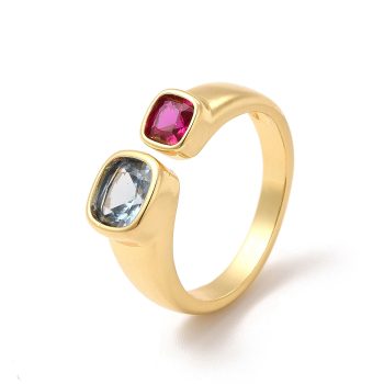 Anillo baño oro 18k con zirconias gris y roja cuadradas